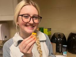 Holy Cross High School (@holycrosswtby) · Instagram 照片和视频