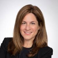 Jenny Napier's Instagram, Twitter & Facebook