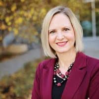 Shauna Mancini's Instagram, Twitter & Facebook