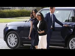 Meghan markle arrives accompanied by the prince of wales. Meghan Markle S Mother Meets Queen Elizabeth On Eve Of Royal Wedding Youtube