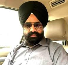 हिंदी में Investing in Omaxe Chowk, Ludhiana