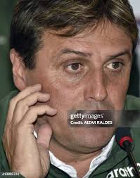 378 Guillermo Paz Stock Photos, High-Res Pictures, and Images