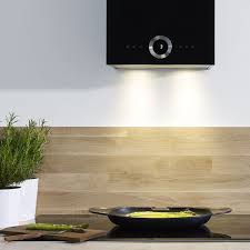 La Hotte Parfaite Pour Les Petits Espaces En 2020 Hotte Murale Interieur Moderne Parement Mural