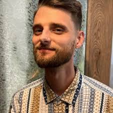 Derek Wyman's Instagram, Twitter & Facebook