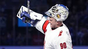Nhl.com is the official web site of the national hockey league. Torwart David Ayres Erlebt Eishockey Debut In Nhl Bei Gegner