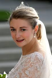 Hereditary Grand Duchess Stephanie Wife Of Hereditary Grand Duke Guillaume Wearing The Lannoy Family Tiara Belgium 187 Royale Hochzeiten Luxemburg Hochzeit