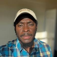 Zara Stanton Noonan (@zar_sn)