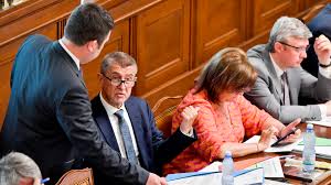 Já mám miloše zemana také rád a nechci ho proto kritizovat. Vrcholni Politici Si Pristi Rok Polepsi Barrandov Tv