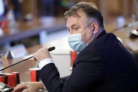 Primăvara se pun cartofii în pământ (chiar mai bine dacă este pământ defrişat sau brazdă de iarbă), mai corect, direct pe pământ şi se acoperă cu fân. Ministrul TÄƒtaru Despre Normele Propuse Pentru Reluarea È™colii Devin FuncÈ›ionale In MÄƒsura In Care Proiectul Legislativ Trece De Parlament Cat Mai Repede Orice Sugestie E BinevenitÄƒ Edupedu Ro