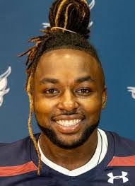 Robert Armes's Instagram, Twitter & Facebook