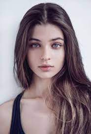 This brit beauty changes her hair color from time to time but her constant choice has always been her luscious brown locks. 11 Best Brown Hair Blue Eyes Girl Ideas Pretty Face Beauty Beautiful Eyes