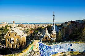 ディスニーにジブリまで ファンタジーな世界を演出する絶景スポット7選 tabiyori どんな時も旅日和に 絶景 グエル公園 ガウディ 建築