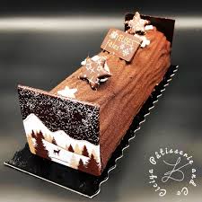Buche 3 Chocolats Dacquoise Noisette Et Croustillant Praline Feuillantine Ciciya Patisserieandco Dacquoise Noisette Buche 3 Chocolats 3 Chocolat