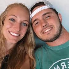 Kayla Andrew's Instagram, Twitter & Facebook