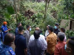 The museum's exhibits are arranged under 7 zones Perak Arah Pantau Semua Cerun Batu Kapur Berisiko