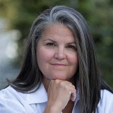 I was so honored to be invited by the Martha's Vineyard Regional High  School business department to speak to students