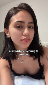 Alyssa Peter's Instagram, Twitter & Facebook