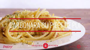 One of the biggest mistakes people make when cooking pasta is that they don't season their pot of water to make an authentic carbonara sauce, you need eggs and parmesan. Spaghete Carbonara Cu Piept De Pui ReÈetÄ Youtube