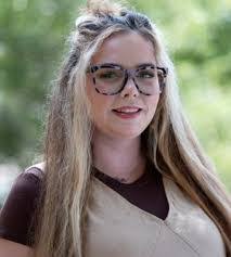 Viola Austin's Instagram, Twitter & Facebook