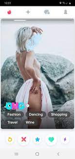 NSFW] That's one way to get attention : rTinder
