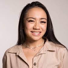 Jackie Falzone's Instagram, Twitter & Facebook