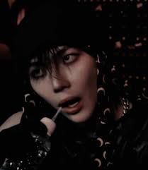 Nicholas Edits Andteam