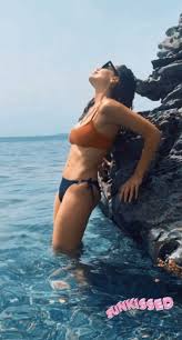 Με άκρως καλοκαιρινή διάθεση, η δέσποινα βανδή φόρεσε το μπικίνι της και πόζαρε χαμογελαστή στον φακό. Hatalmas Valaszteka Reszletes Megjelenes Egyesult Kiralysag Magio Bandh Vanishingpointcar Com