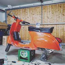 A short film of our road trip / vespa tour from germany to the vosges in france. Mrp High Performance Winterzeit Ist Schrauberzeit An Welchen Kleinen Und Grossen Projekten Seid Ihr Gerade Dran An Dieser V50 Special Von Uns Verbaut Smartphonehalter Https Www Mrp Racing De Mrp Smartphonehalter V3 Vespa Px Sprint Rally V50 Pk