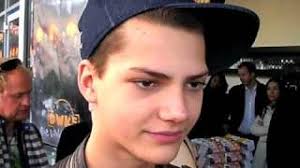 Fabi ist leons bester freund. Jimi Blue Ochsenknecht Die Wilden Kerle 5 Premiere Am 17 02 2008 Youtube