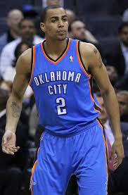 Wer ein teil des fanclubs werden will, kann auf der neuen homepage ab sofort auch wieder mitglied werden. Thabo Sefolosha Wikipedia