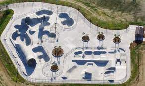 Projeto desenvolvido pela spot skateparks Ramp Roll 10 Amazing Skate Parks Around The World Urbanist