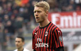 Simon thorup kjær (horsens, 26 marzo 1989) è un calciatore danese, difensore del milan e della nazionale danese. Ac Milan Exercise Option To Keep Kjaer Forza Italian Football