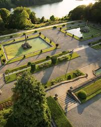 Blenheim Palace On Instagram The Water Terraces Were Transformed In The 1920s Following Gladys Deacon French Garden Design Landscape Design Blenheim Palace