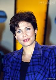 She hosted one of the most popular political shows for more than thirteen years on tf1, the largest european private tv channel. 29 Meilleures Idees Sur Anne Sinclair Anne Sinclair Sinclair Dominique Strauss Kahn