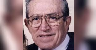 Becky Everett's Instagram, Twitter & Facebook