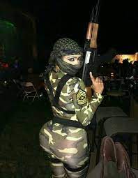 pin on shemagh and hijab