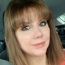 Leah Thornhill's Instagram, Twitter & Facebook