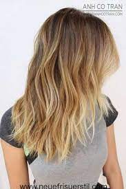 11 Lange Frisur Frauen Haarschnitt Langhaarfrisuren Haarfarben