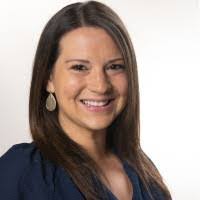 Lori Eckman's Instagram, Twitter & Facebook