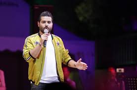 كم عمر الفنانة رحمة رياض، رحمة رياض هي فنانة وممثلة عراقية قد شاركت في الكثير من الأعمال المهمة والناجحة والبارزة في مسيرتها الفنية منذ صغرها، بدأت الفنانة رحمة رياض مشوارها الفني مبكراً في عام 2004م. Ù†Ø§ØµÙŠÙ Ø²ÙŠØªÙˆÙ† ÙˆÙŠÙƒÙŠØ¨ÙŠØ¯ÙŠØ§