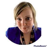 700+ "Poreé" profiles