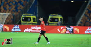 يسعى مسؤولو نادي طلائع الجيش للحصول على خدمات مهند لاشين، لاعب خط وسط الفريق الأول لكرة القدم، والمعار من صفوف بيراميدز حتى نهاية الموسم الجاري بشكل نهائي. Xmzaqervunnp M