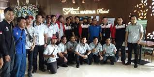 Di hari kedua kamu akan mendapatkan pelatihan singkat oleh supervisor atau manager marketing setempat. Mutasi Pengurus Serikat Pekerja Pt Surya Madistrinso Dinilai Berangus Kebebasan Berserikat Reaktor Co Id