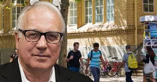 Alan Kohler: How broken immigration system caused housing crisis : r/AusEcon