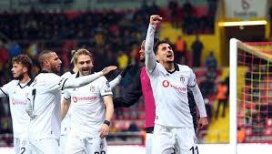 Ligde henüz deplasman galibiyeti bulunmayan beşiktaş, başkent taraftarı önünde. Ankaragucu 1 Besiktas 4 Mac Sonucu