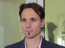 Martin rutter portemonnaie und welpen. Martin Rutter Aus Team Karnten Ausgeschlossen Kaernten Orf At