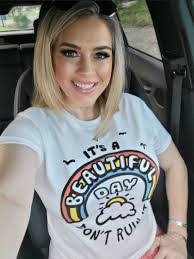 Blair Schultz's Instagram, Twitter & Facebook