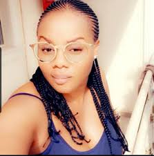 Chisom's daddy got iPhone 13 Pro Max for her, she collected the phone but  when she came home she said she would return the phone. I thought she was  joking o because