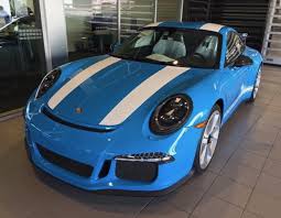 porsche 911r painted in paint to sample mexico blue w white stripes and accents photo taken by tsubasa650 on instagram carros motos auto porsche 911r painted in paint to sample