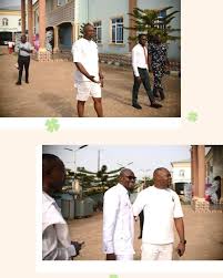 Dr.Azemhe Azena,* visited the palace of Ohen of Amufi community. (Dr.Azemhe  Azena) encouraged the people of Amufi, to come out in mass and vote NNPP.  The Ohen of Amufi, declared his support